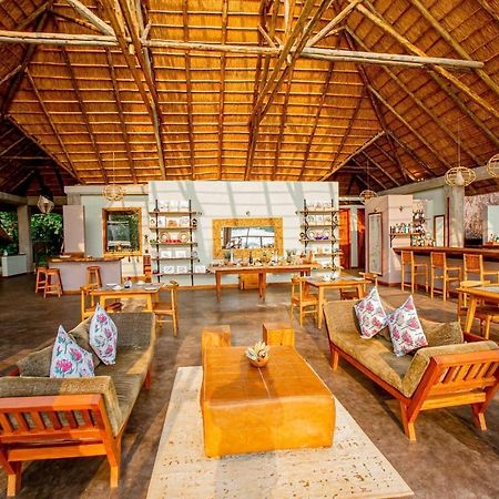 Lemala Wildwaters Lodge Kangulumira Buitenkant foto